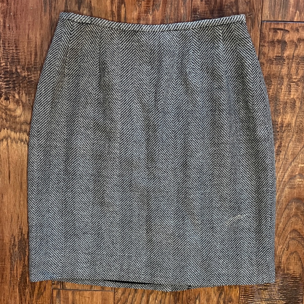 Women’s Tahari Zip Back Wool Blend Pencil Skirt Black/White, Size 10